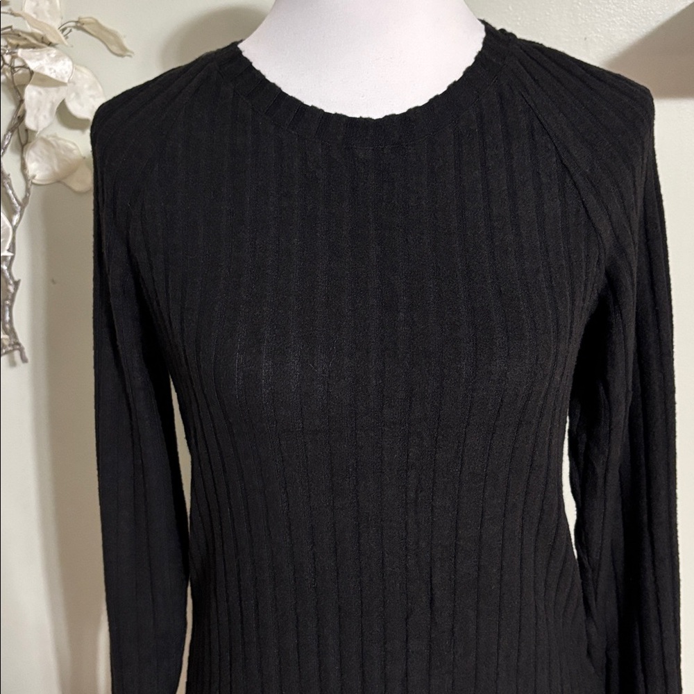 Automat Black Ribbed Sweater - Picture 2 of 5